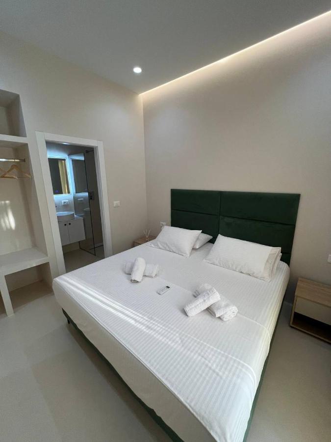 Mare Rooms Vlore Kanine ภายนอก รูปภาพ